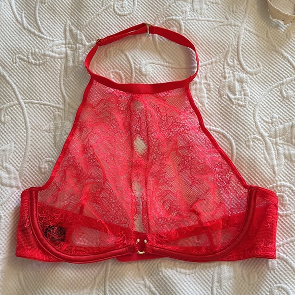 Victoria's Secret Women's Intimate Red Lingerie Bra - Picture 13 of 14